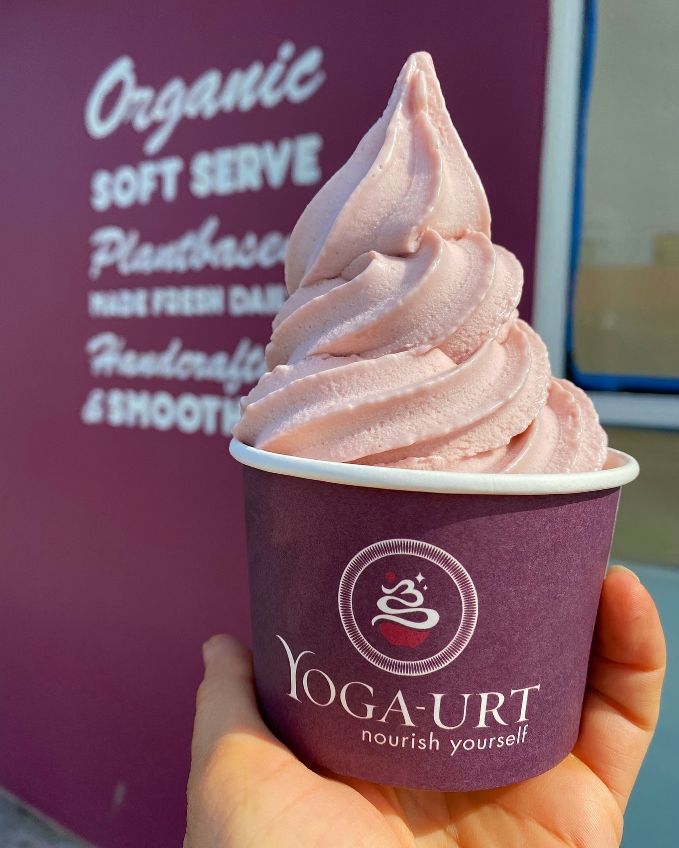 strawberry serenity yoga-urt